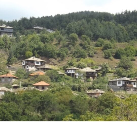 LESHTEN VILLAGE